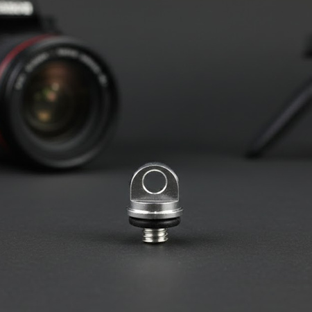 Śruba statywowa 1/4" z uszczelką uchem do paska smyczy linki aluminiowa