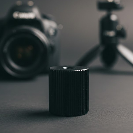 Adapter 1/4" żeński na M4 żeński przejściówka aluminiowa do kamer statywów