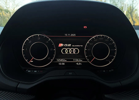 Folia do Audi Q2 SQ2 2016 - 2020 na zegary - MATOWA