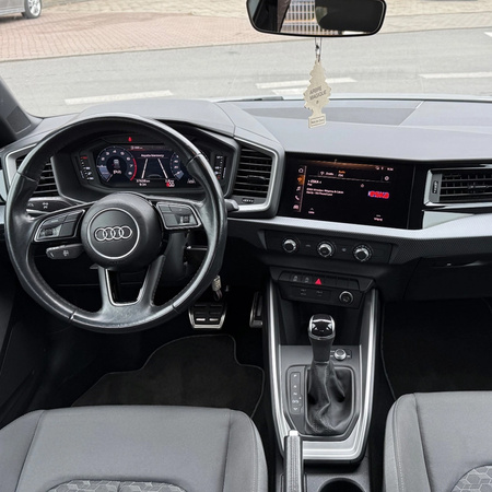 Folia do Audi A1 2019 - 2020 na radio 7" - MATOWA