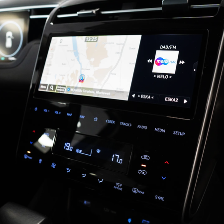 Folia do Hyundai Tucson NX4 2021 - 2022 na radio 10.25" - MATOWA