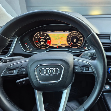 Folia do Audi Q5 2017 - 2019 na zegary - MATOWA